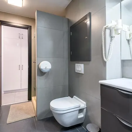 Budapest Holidays Apartments & Spa Exterior photo