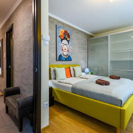 Budapest Holidays Apartments & Spa Exterior photo